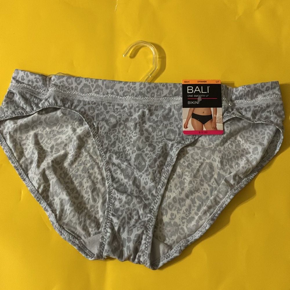 Bali - One Smooth U Bikini Panties (set of 5) - Picture 5 of 7